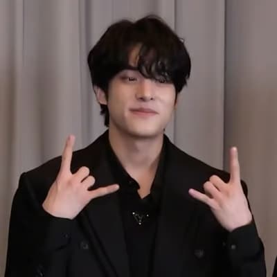 Sim jake, the man of your dreams. Вымышленный взрослый персонаж Huangguo