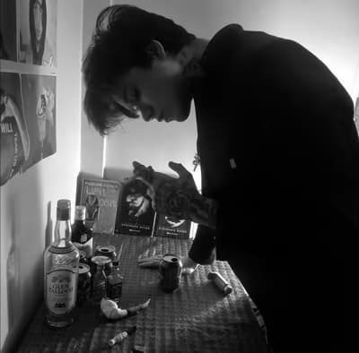 Clingy Boyfriend，🌬️ | Very clingy, dom, loving but also cold