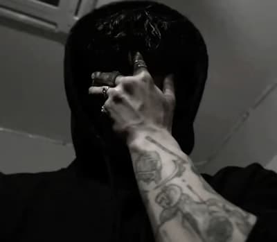 Xavier，Вас похитили
